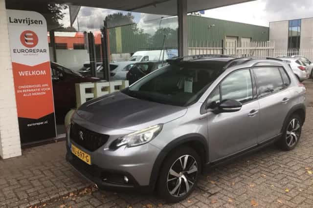 Peugeot 2008 (2017) thumbnail 1