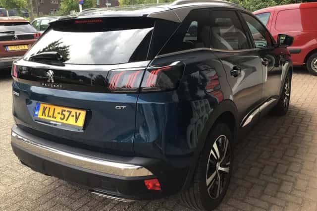 Peugeot 3008 (2024) thumbnail 5