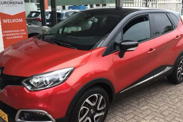 Renault Captur (2017) thumbnail 1