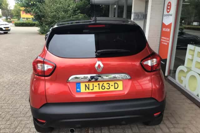 Renault Captur (2017) thumbnail 4