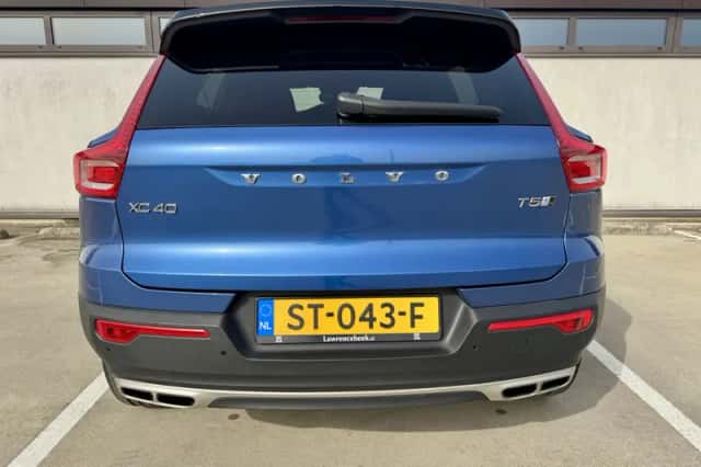 Volvo XC40 (2018) thumbnail 6