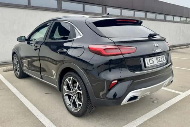 Kia XCeed (2021) thumbnail 4