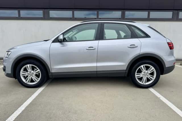 Audi Q3 (2014) thumbnail 3