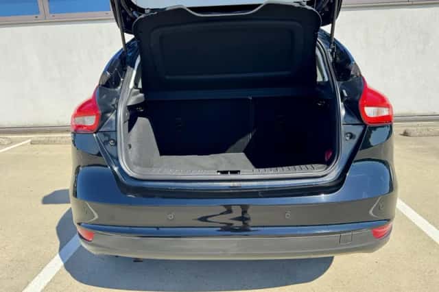 Ford Focus (2018) thumbnail 6