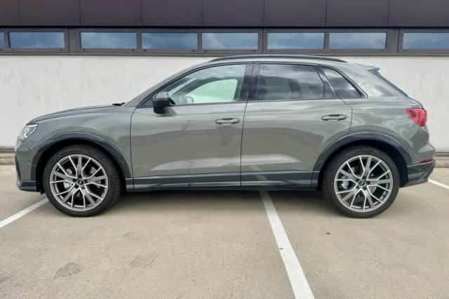 Audi Q3 (2019) thumbnail 3
