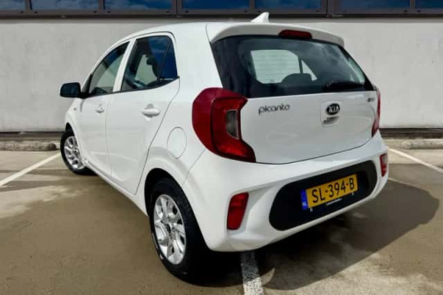 Kia Picanto (2018) thumbnail 4