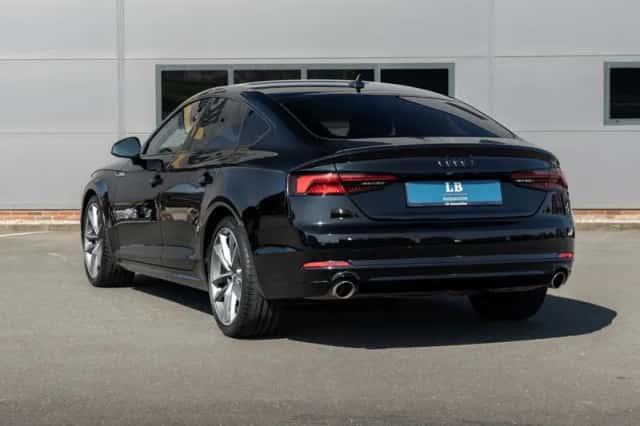 Audi A5 (2019) thumbnail 6