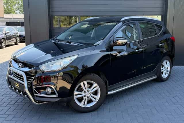 Hyundai ix35 (2012) thumbnail 1