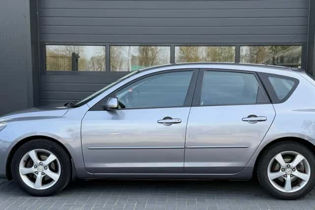 Mazda 3 (2005) thumbnail 4