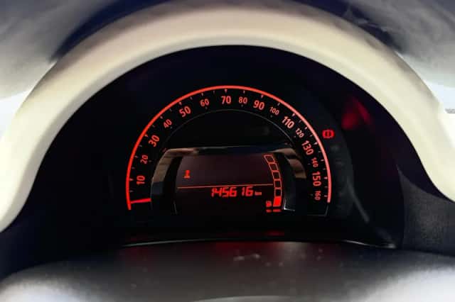 Renault Twingo (2015) thumbnail 3