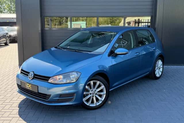 Volkswagen Golf (2013) thumbnail 1