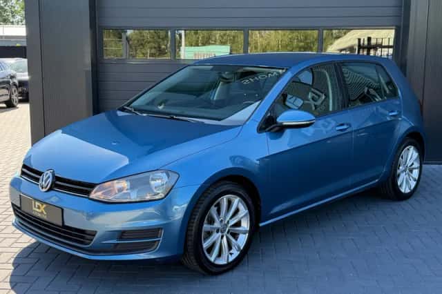 Volkswagen Golf (2013) thumbnail 5