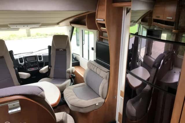 Carthago Chic C-Line (2015) thumbnail 6