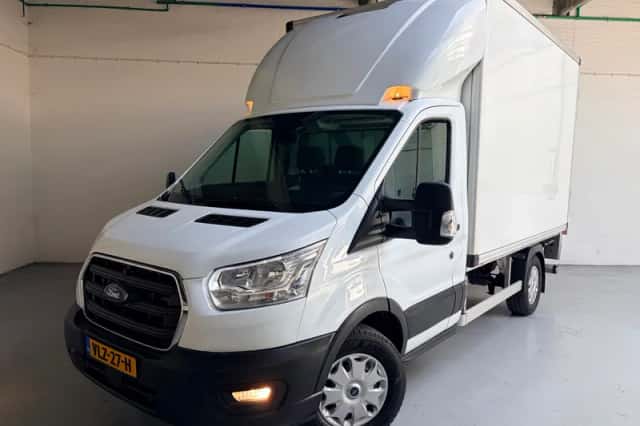 Ford Transit (2021) thumbnail 2