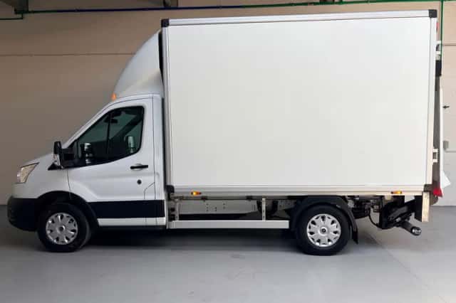 Ford Transit (2021) thumbnail 4