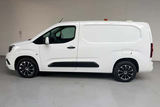 Opel Combo (2021) thumbnail 4