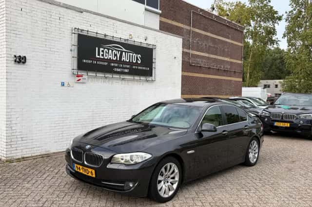BMW 5-Serie (2012) thumbnail 2