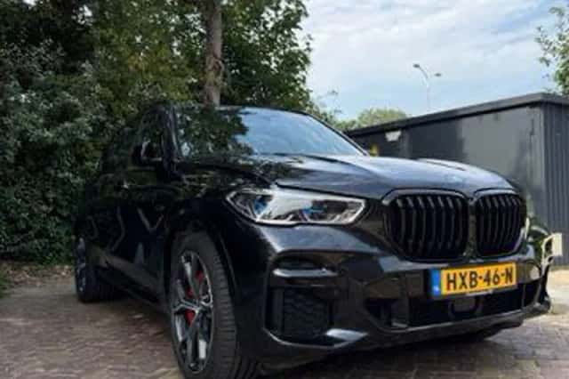 BMW X5 (2022) thumbnail 3