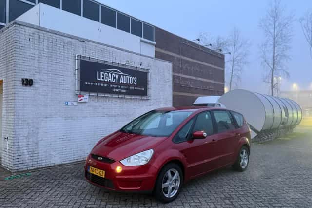 Ford S-Max (2006) thumbnail 1