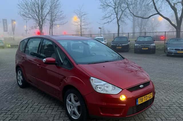 Ford S-Max (2006) thumbnail 5