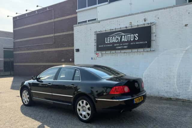 Volkswagen Phaeton (2004) thumbnail 4