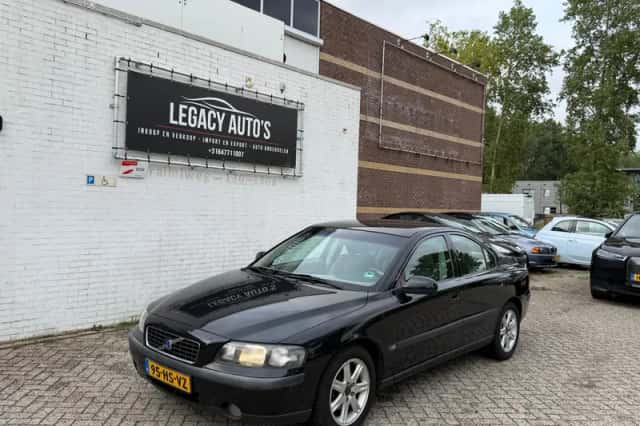 Volvo S60 (2001) thumbnail 2