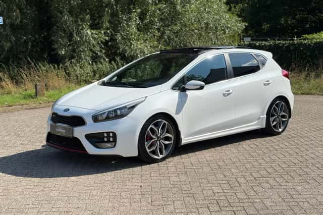 Kia Cee'd (2018) thumbnail 1