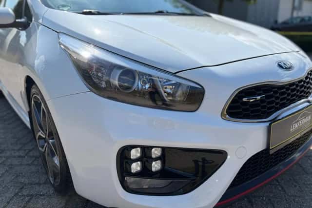 Kia Cee'd (2018) thumbnail 5