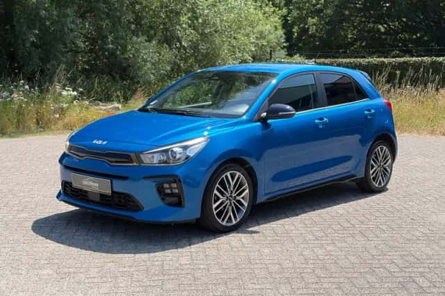 Kia Rio (2021) thumbnail 1