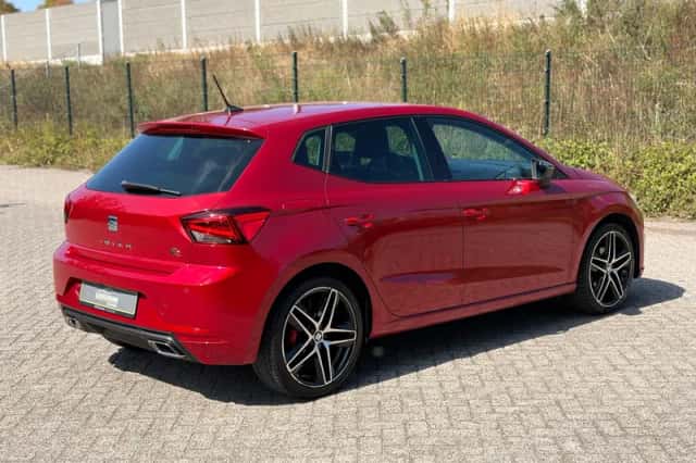 SEAT Ibiza (2018) thumbnail 3
