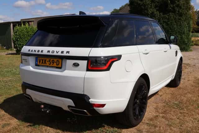 Land Rover Range Rover Sport (2018) thumbnail 4