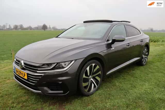 Volkswagen Arteon (2018) thumbnail 2