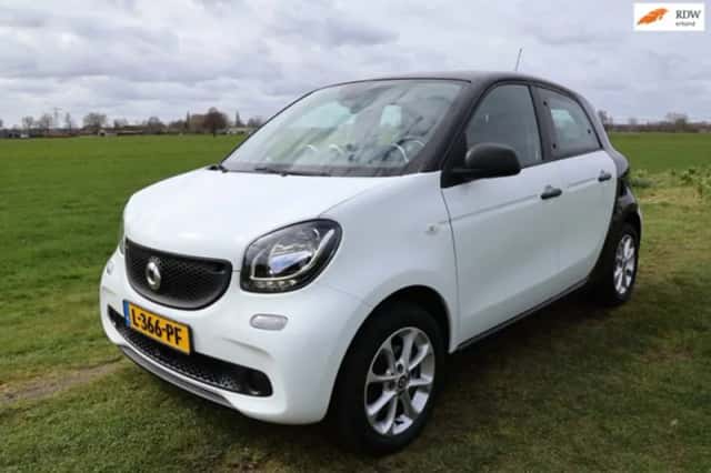 Smart Forfour (2018) thumbnail 1