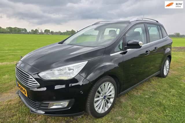 Ford Grand C-Max (2016) thumbnail 2