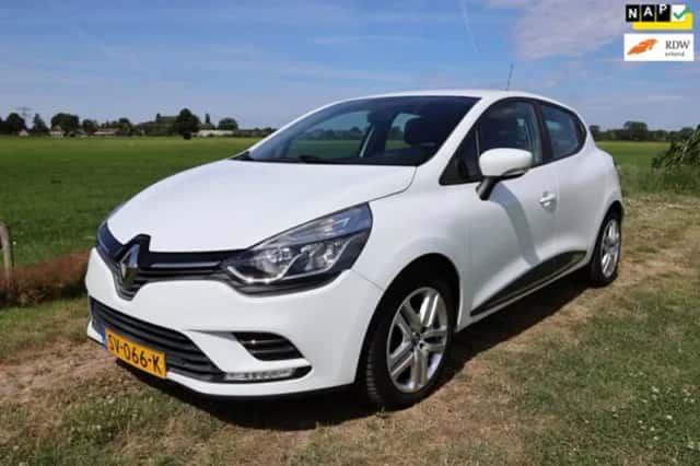 Renault Clio (2018) thumbnail 1