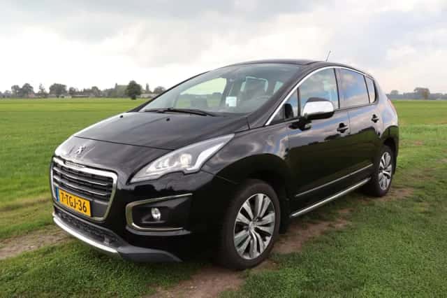 Peugeot 3008 (2014) thumbnail 1