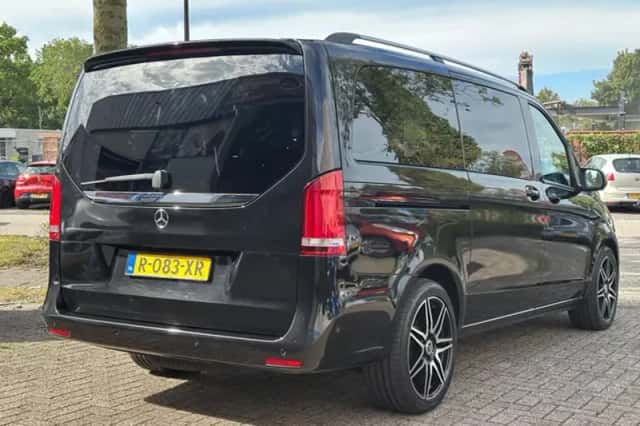 Mercedes-Benz V-Klasse (2017) thumbnail 4