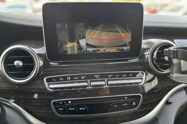 Mercedes-Benz V-Klasse (2017) thumbnail 7