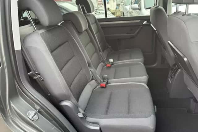 Volkswagen Touran (2014) thumbnail 7