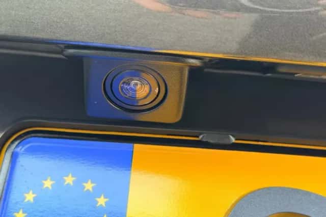 Peugeot 2008 (2019) thumbnail 10
