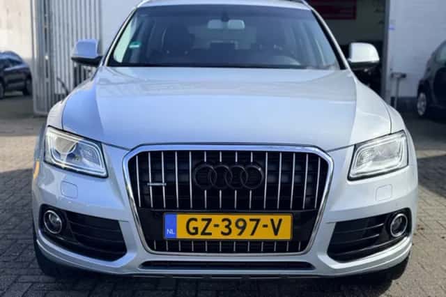 Audi Q5 (2013) thumbnail 2
