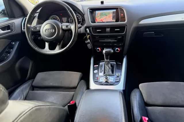 Audi Q5 (2013) thumbnail 10