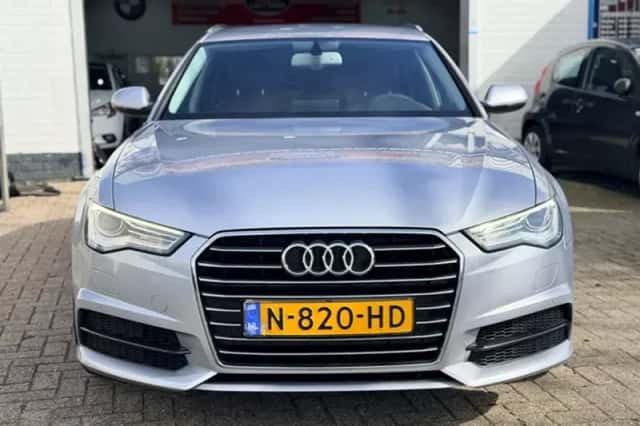 Audi A6 (2017) thumbnail 2
