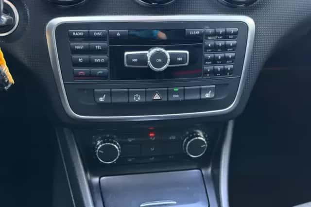 Mercedes-Benz A-Klasse (2013) thumbnail 9