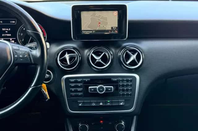 Mercedes-Benz A-Klasse (2013) thumbnail 10