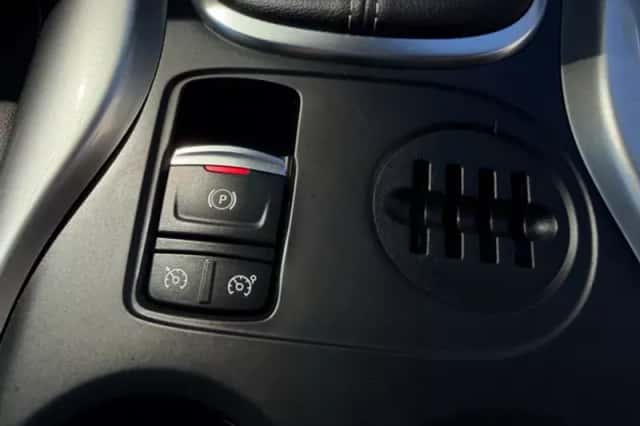 Renault Kadjar (2016) thumbnail 13