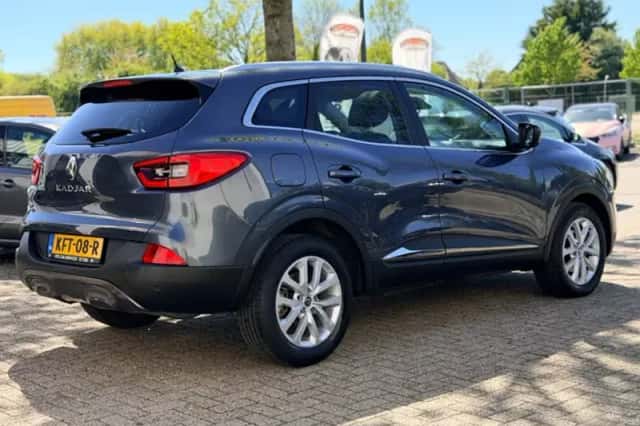 Renault Kadjar (2016) thumbnail 4