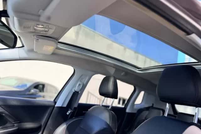 Peugeot 2008 (2019) thumbnail 17