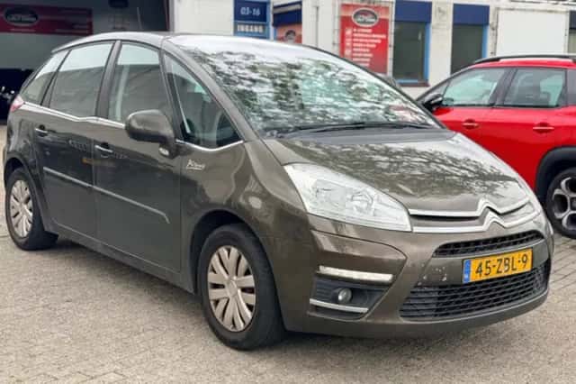 Citroën C4 (2012) thumbnail 3