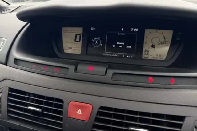 Citroën C4 (2012) thumbnail 8